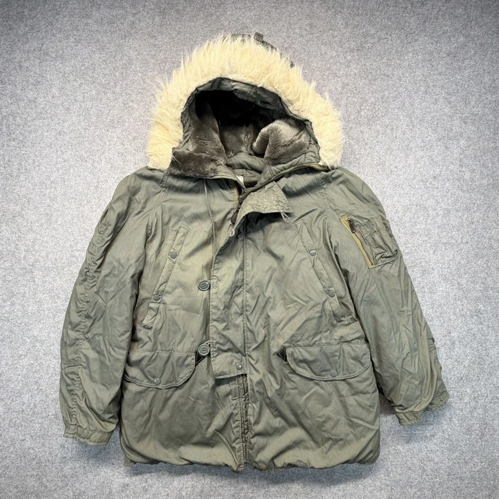 Vintage 1980 US Military N-3B Extreme Cold Weather Parka Medium Lancer MIL-P-627